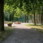 Waldhotel Und Restaurant Zeitreise فندق *