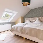 Waldhotel Und Restaurant Zeitreise فندق