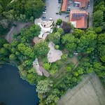 فندق Waldhotel Und Restaurant Zeitreise برامشه