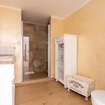 Waldhotel Und Restaurant Zeitreise برامشه