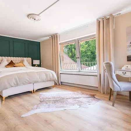 Waldhotel Und Restaurant Zeitreise * ブラームシェ