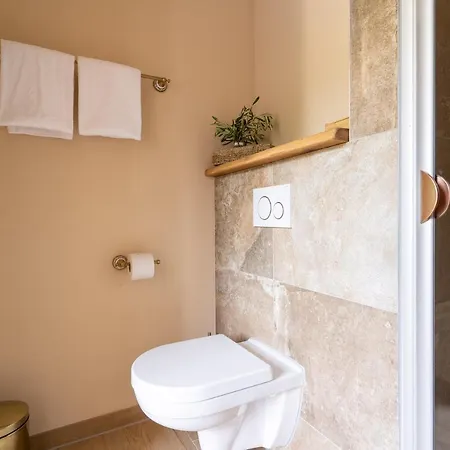 ホテル Waldhotel Und Restaurant Zeitreise ブラームシェ