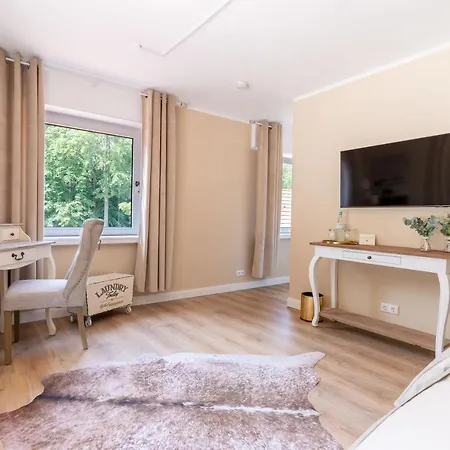 Waldhotel Und Restaurant Zeitreise