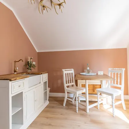 Waldhotel Und Restaurant Zeitreise Hotell