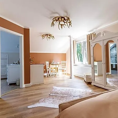 Waldhotel Und Restaurant Zeitreise Hotel Bramsche