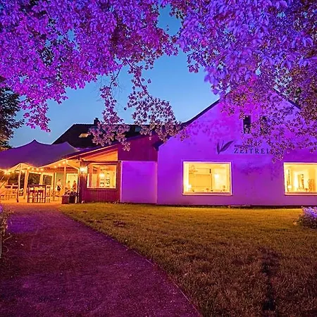 Waldhotel Und Restaurant Zeitreise Hotel Bramsche