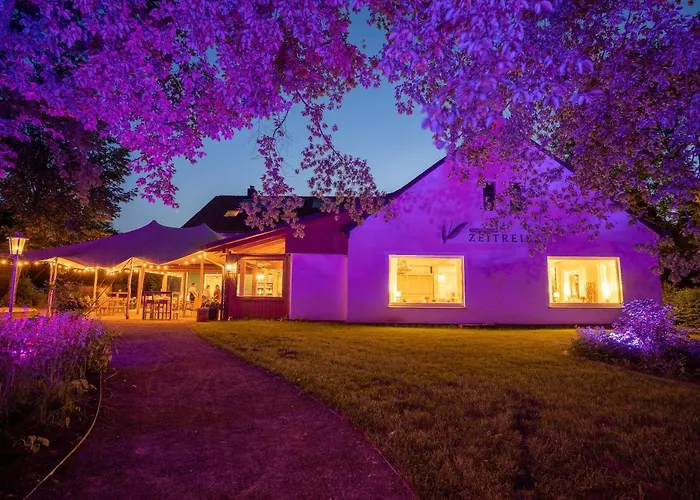 Waldhotel Und Restaurant Zeitreise *